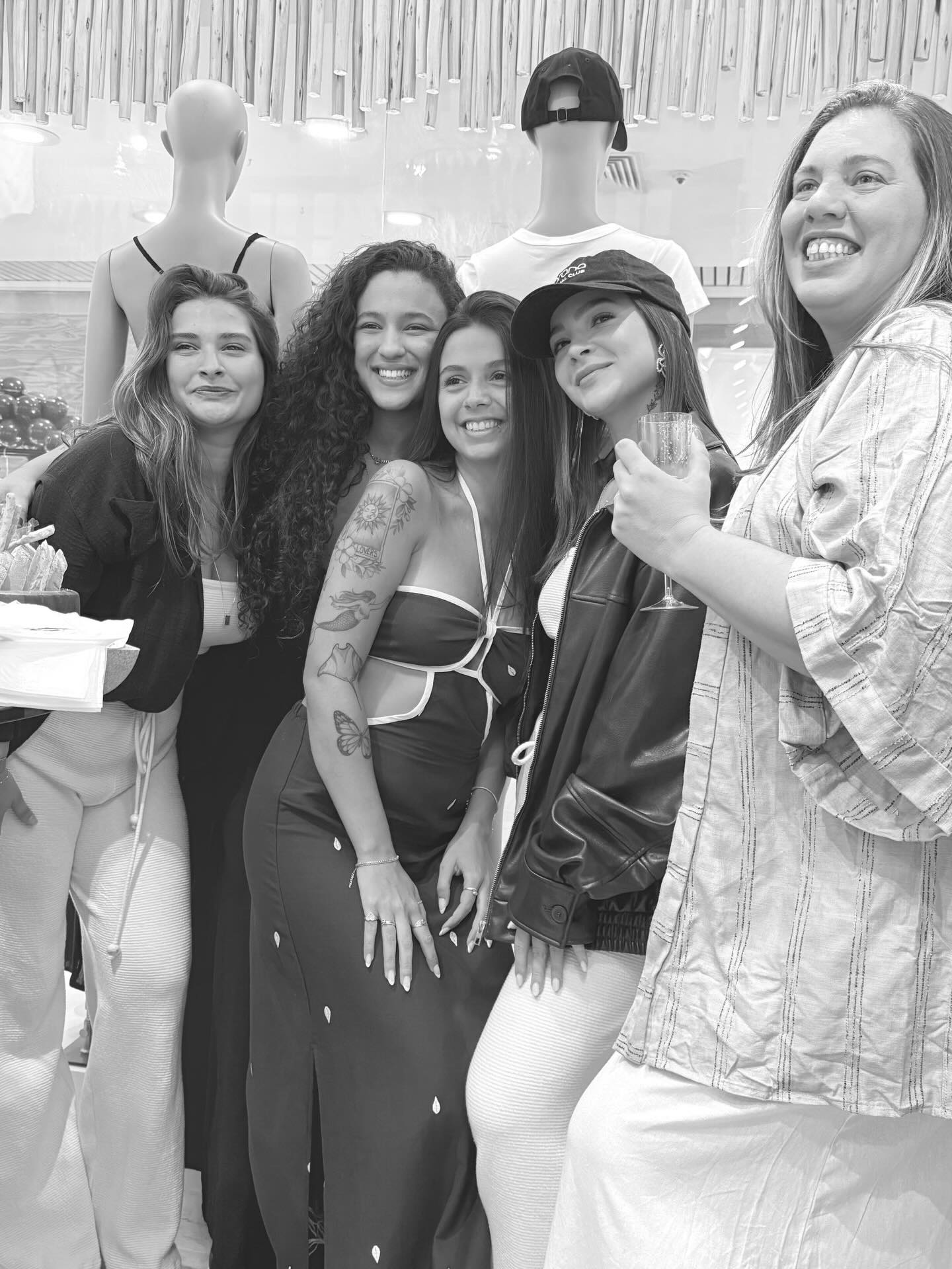 Crescimento sustentável com apoio estratégico MOVER com participaçnao da Mel Maia no treinamento e lançamento de borana plazashopping Niteroi
